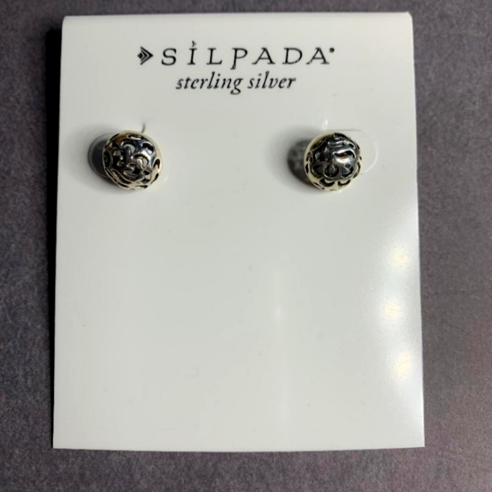 COPY - Silver Filgree Posts